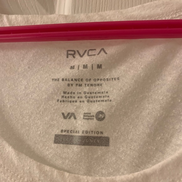 RVCA tank - good condition - Picture 3 of 3